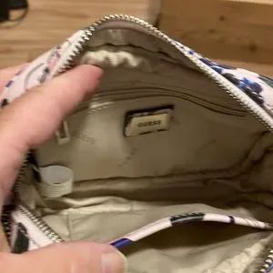 Guess penelope bag hotsell